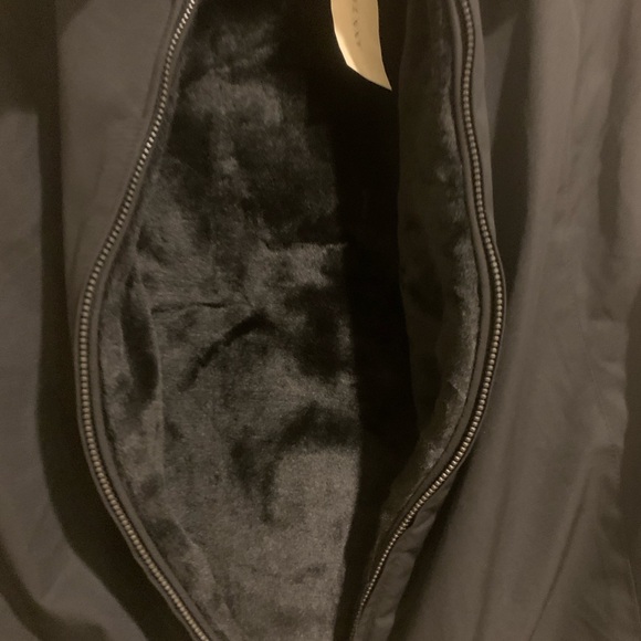 Ann Taylor Black Vest with Faux Fur Collar - Picture 3 of 8